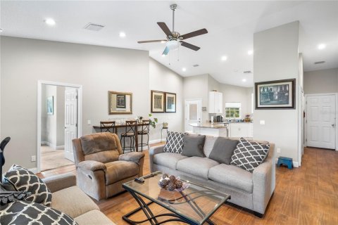 Villa ou maison à vendre à DeLand, Floride: 3 chambres, 147.62 m2 № 2398597 - photo 11