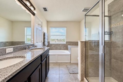Touwnhouse à louer à Orlando, Floride: 3 chambres, 137.5 m2 № 2425863 - photo 18