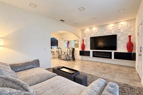 Touwnhouse à louer à Orlando, Floride: 3 chambres, 137.5 m2 № 2425863 - photo 6