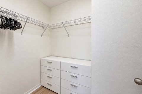 Touwnhouse à louer à Orlando, Floride: 3 chambres, 137.5 m2 № 2425863 - photo 19