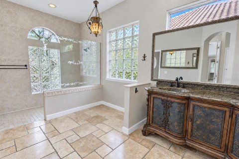 House in Orlando, Florida 4 bedrooms, 305 sq.m. № 2410064 - photo 25