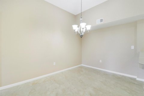 Copropriété à louer à Port St. Lucie, Floride: 2 chambres, 95.97 m2 № 2422335 - photo 14
