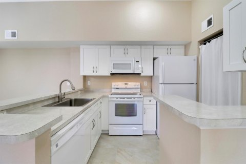 Copropriété à louer à Port St. Lucie, Floride: 2 chambres, 95.97 m2 № 2422335 - photo 7
