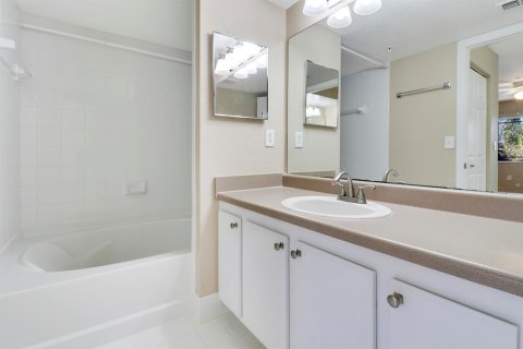 Copropriété à louer à Port St. Lucie, Floride: 2 chambres, 95.97 m2 № 2422335 - photo 27