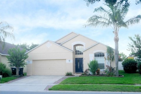 Casa en venta en Orlando, Florida, 4 dormitorios, 160.81 m2 № 1767950 - foto 1