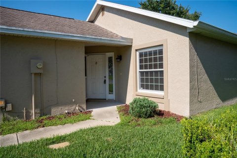 House in Ocala, Florida 2 bedrooms, 109.81 sq.m. № 1917043 - photo 2
