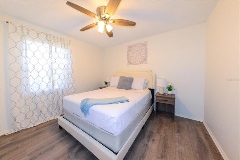 Villa ou maison à louer à Englewood, Floride: 2 chambres, 84.73 m2 № 1866279 - photo 19