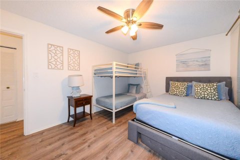 Villa ou maison à louer à Englewood, Floride: 2 chambres, 84.73 m2 № 1866279 - photo 16