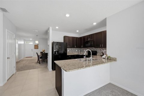 Villa ou maison à vendre à Wesley Chapel, Floride: 3 chambres, 140.84 m2 № 2415155 - photo 8