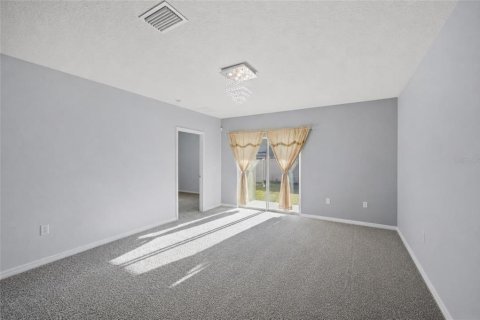 Villa ou maison à vendre à Wesley Chapel, Floride: 3 chambres, 140.84 m2 № 2415155 - photo 10