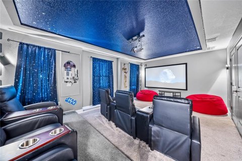 Casa en venta en Kissimmee, Florida, 8 dormitorios, 398.46 m2 № 2228229 - foto 12
