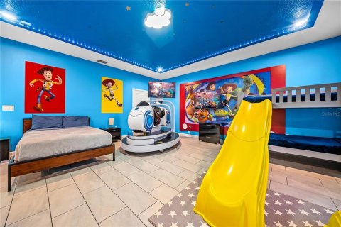 Casa en venta en Kissimmee, Florida, 8 dormitorios, 398.46 m2 № 2228229 - foto 5