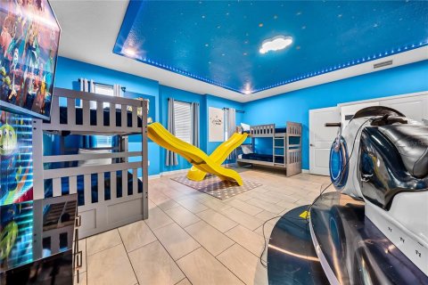 Casa en venta en Kissimmee, Florida, 8 dormitorios, 398.46 m2 № 2228229 - foto 7