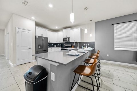 Casa en venta en Kissimmee, Florida, 8 dormitorios, 398.46 m2 № 2228229 - foto 23