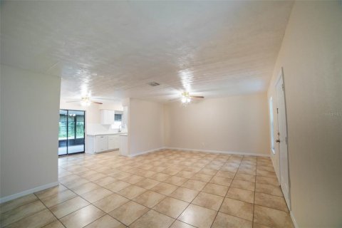 Casa en venta en Casselberry, Florida, 3 dormitorios, 106.84 m2 № 2232487 - foto 13