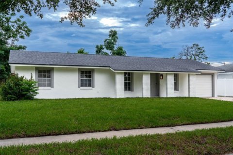 Casa en Casselberry, Florida 3 dormitorios, 106.84 m2 № 2232487