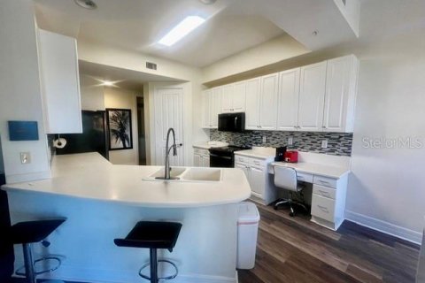 Copropriété à vendre à Punta Gorda, Floride: 2 chambres, 137.96 m2 № 2302995 - photo 3
