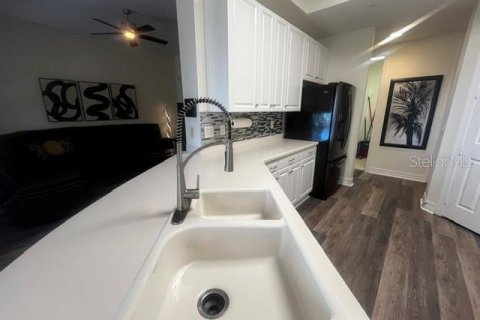 Copropriété à vendre à Punta Gorda, Floride: 2 chambres, 137.96 m2 № 2302995 - photo 5