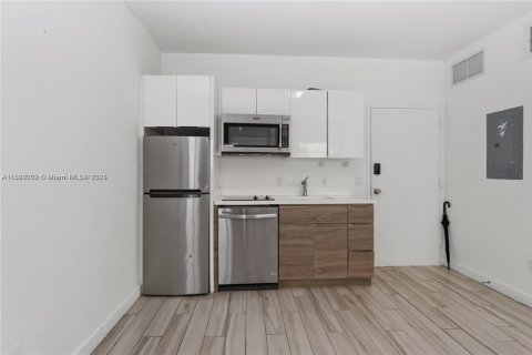 Copropriété à vendre à Miami Beach, Floride: 1 chambre, 41.16 m2 № 2183589 - photo 5