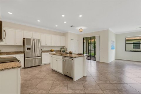 House in Venice, Florida 5 bedrooms, 297.84 sq.m. № 1845171 - photo 10