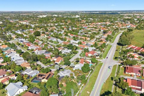 House in Lauderhill, Florida 3 bedrooms, 154.78 sq.m. № 1956229 - photo 27