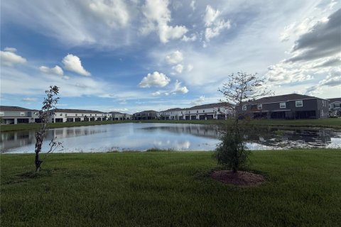 Townhouse in Wesley Chapel, Florida 3 bedrooms, 155.43 sq.m. № 1918753 - photo 30