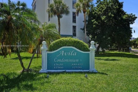 Condo in Sunny Isles Beach, Florida, 1 bedroom  № 1974432 - photo 1