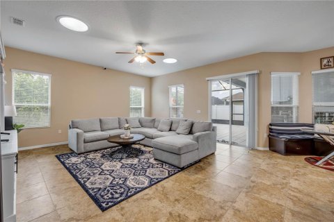 House in New Smyrna Beach, Florida 4 bedrooms, 254.37 sq.m. № 1816036 - photo 25