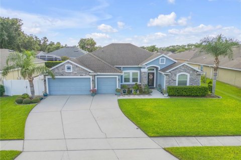 House in New Smyrna Beach, Florida 4 bedrooms, 254.37 sq.m. № 1816036 - photo 1