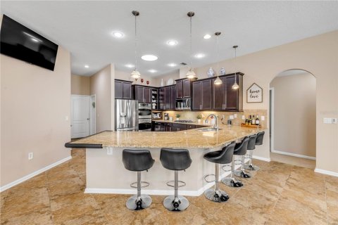 House in New Smyrna Beach, Florida 4 bedrooms, 254.37 sq.m. № 1816036 - photo 21