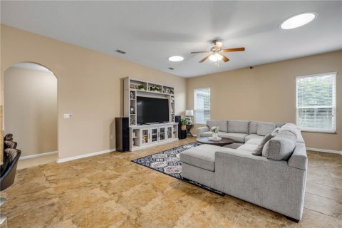 House in New Smyrna Beach, Florida 4 bedrooms, 254.37 sq.m. № 1816036 - photo 26