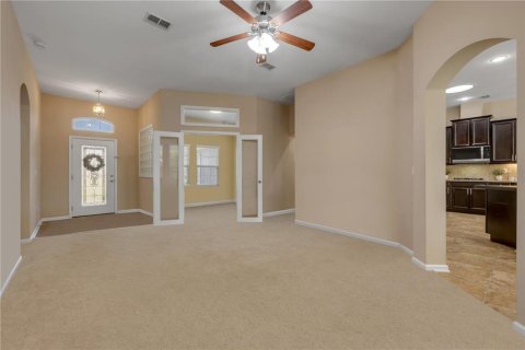 House in New Smyrna Beach, Florida 4 bedrooms, 254.37 sq.m. № 1816036 - photo 14