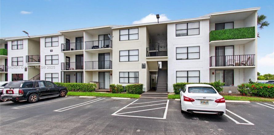Condo in West Palm Beach, Florida, 1 bedroom  № 1836695