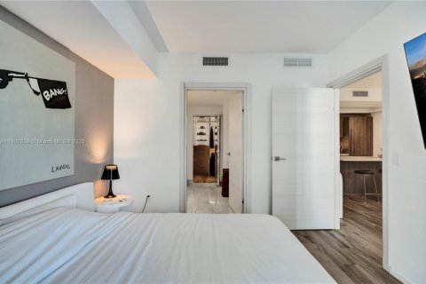 Condominio en alquiler en Miami, Florida, 1 dormitorio, 80.45 m2 № 1953585 - foto 10