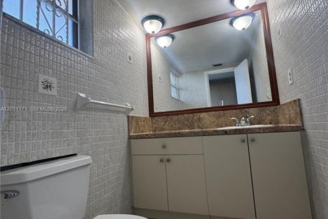 Copropriété à vendre à Miami, Floride: 1 chambre, 72.28 m2 № 2075389 - photo 19