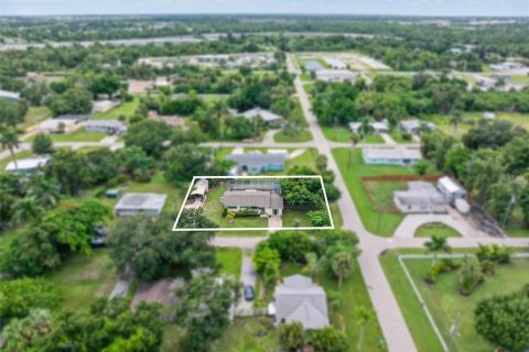 Villa ou maison à vendre à Punta Gorda, Floride: 3 chambres, 93.37 m2 № 2358327 - photo 4