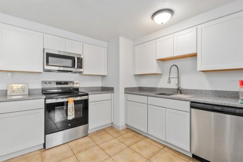 Villa ou maison à vendre à Punta Gorda, Floride: 3 chambres, 93.37 m2 № 2358327 - photo 11