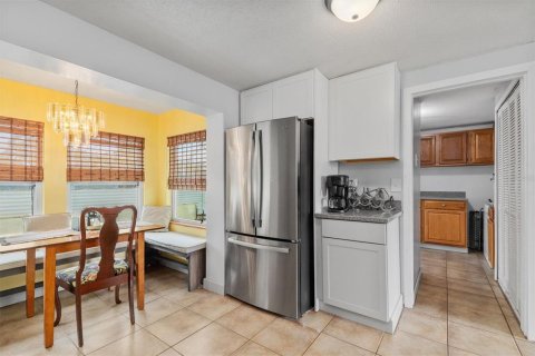 Villa ou maison à vendre à Punta Gorda, Floride: 3 chambres, 93.37 m2 № 2358327 - photo 12