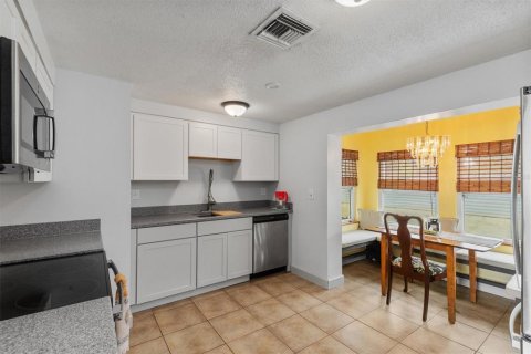 Villa ou maison à vendre à Punta Gorda, Floride: 3 chambres, 93.37 m2 № 2358327 - photo 10