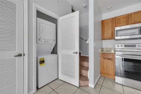 Condominio en venta en Kissimmee, Florida, 3 dormitorios, 120.4 m2 № 1608379 - foto 20