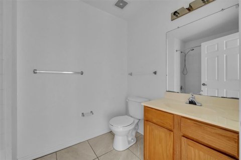 Condominio en venta en Kissimmee, Florida, 3 dormitorios, 120.4 m2 № 1608379 - foto 19