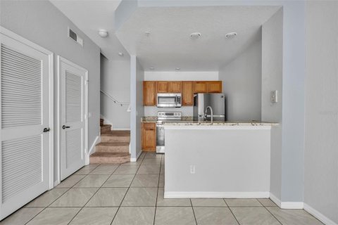 Condominio en venta en Kissimmee, Florida, 3 dormitorios, 120.4 m2 № 1608379 - foto 7