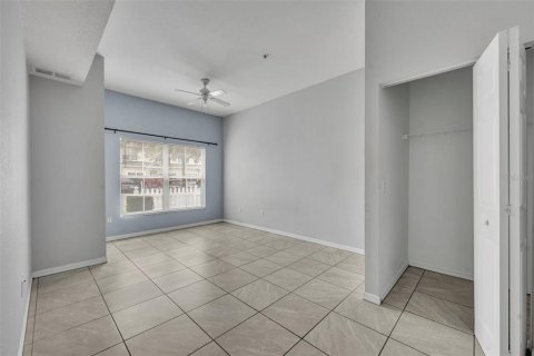 Condominio en venta en Kissimmee, Florida, 3 dormitorios, 120.4 m2 № 1608379 - foto 11