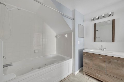 Condominio en venta en Kissimmee, Florida, 3 dormitorios, 120.4 m2 № 1608379 - foto 15