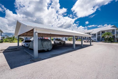 Condo in Englewood, Florida, 2 bedrooms  № 1869400 - photo 26