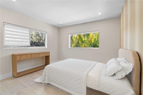 Villa ou maison à louer à Miami, Floride: 4 chambres, 232.26 m2 № 2046695 - photo 29