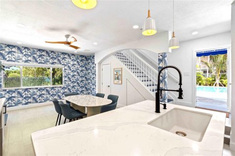 Villa ou maison à louer à Miami, Floride: 4 chambres, 232.26 m2 № 2046695 - photo 19