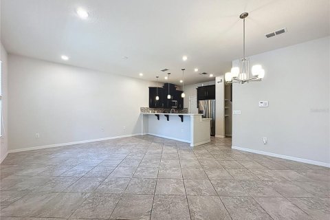 Adosado en alquiler en Kissimmee, Florida, 3 dormitorios, 141.95 m2 № 1905873 - foto 17