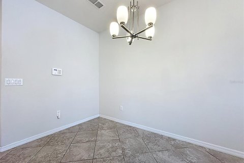 Adosado en alquiler en Kissimmee, Florida, 3 dormitorios, 141.95 m2 № 1905873 - foto 23