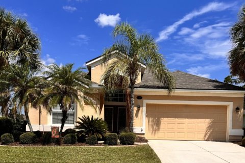 House in Fleming Island, Florida 3 bedrooms, 153.29 sq.m. № 869577 - photo 1